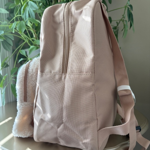 DSW 2 Piece Backpack Set - Picture 6 of 9